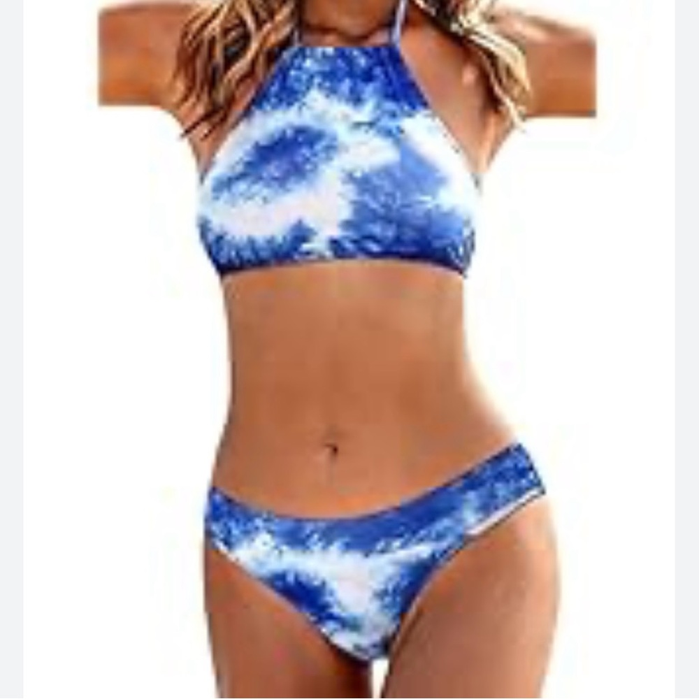 Ekouaer High Neck‎ Halter Bikini Swimsuit Size M